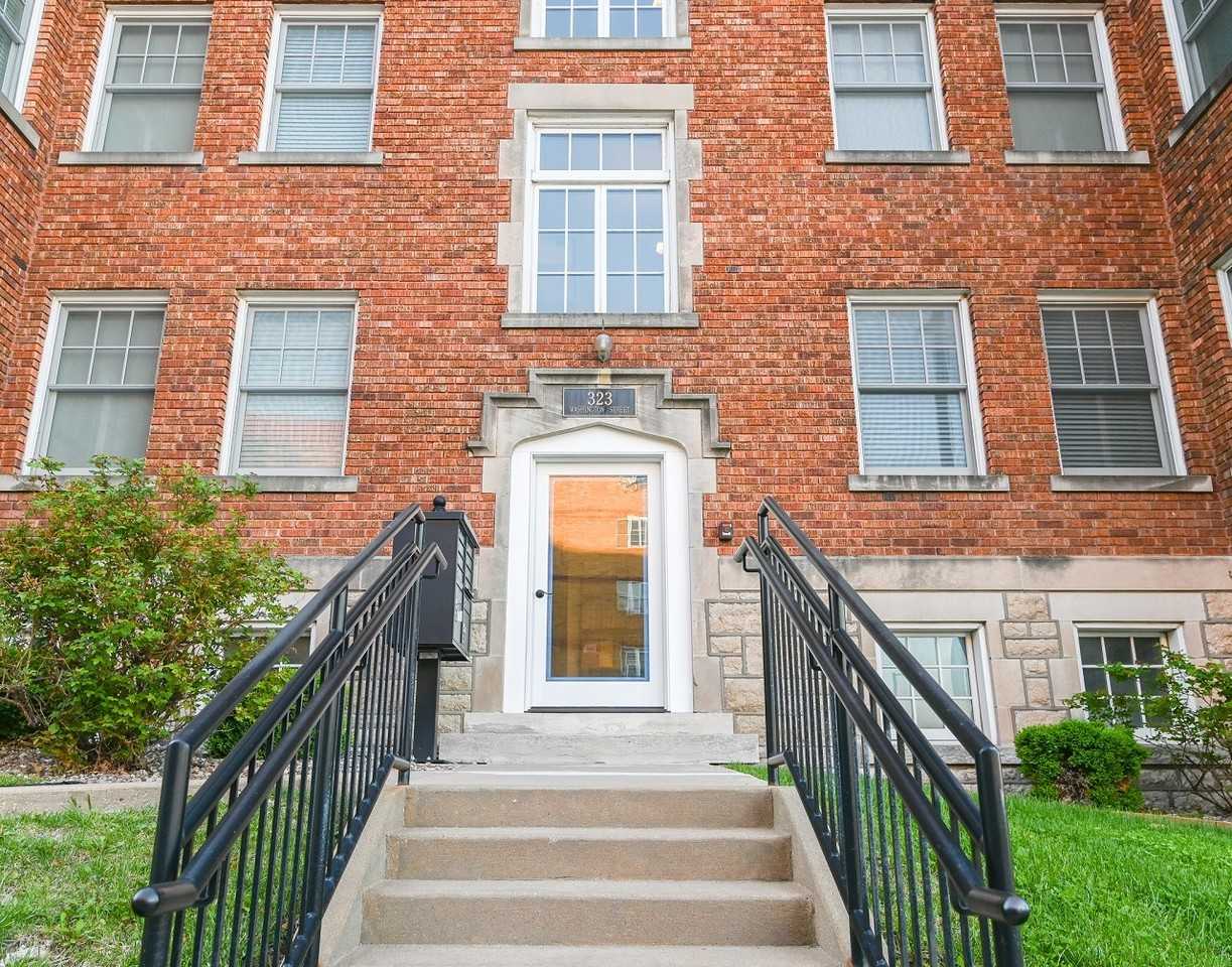 323 Washington Street - Photo 2 of 20