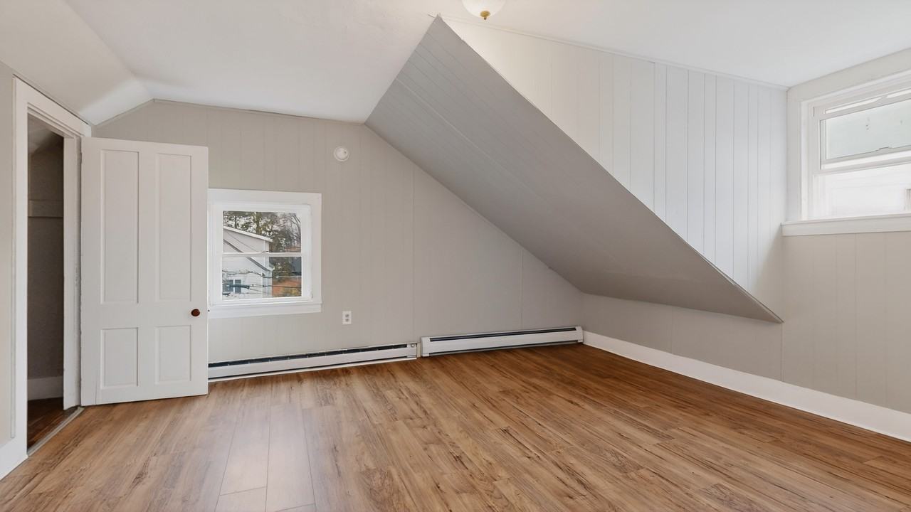 40 Court Street - Photo 3 of 22