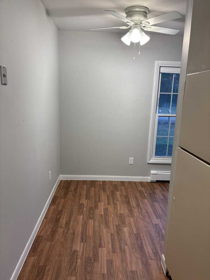 39440 Muffatt Street - Photo 5 of 11