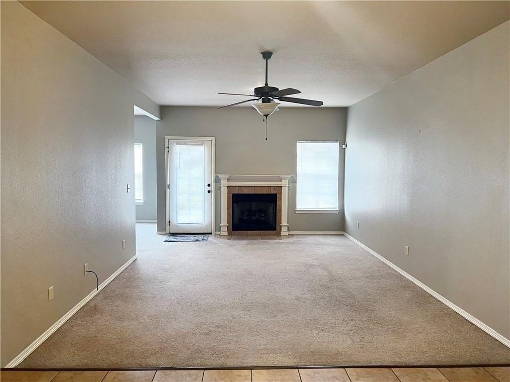 2827 N Cassius Ln - Photo 4 of 20