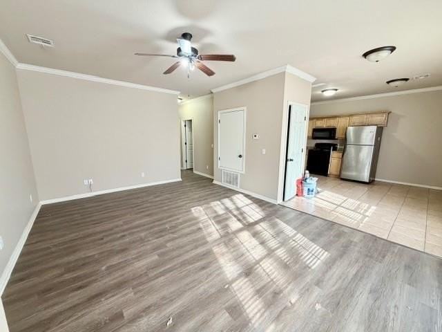 1355 N Oakland Ave #1 - Photo 2 of 9
