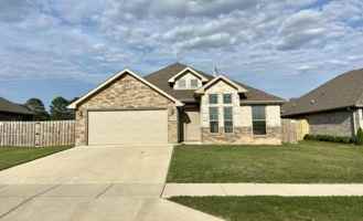 featured image of 3550 Macintosh Way