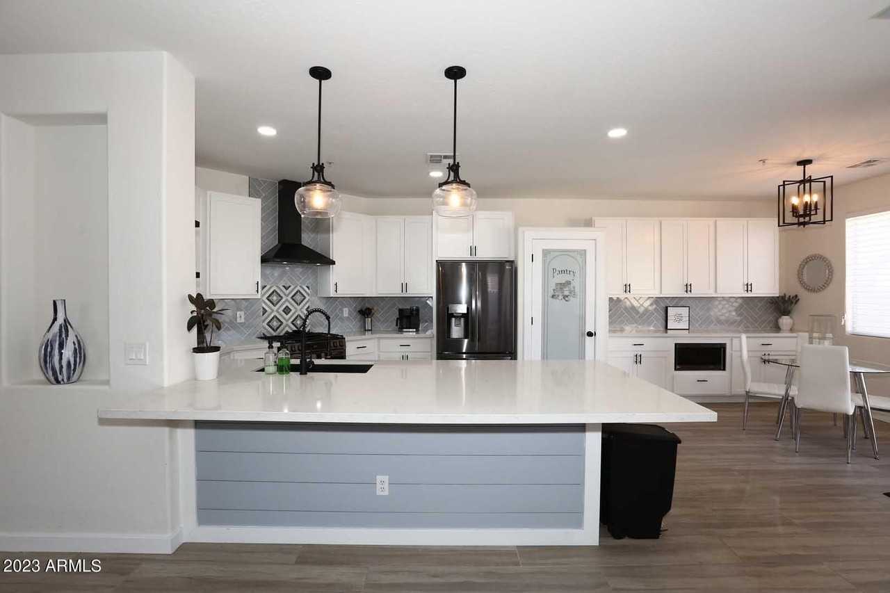 24624 North 72nd Place - Photo 2 of 42