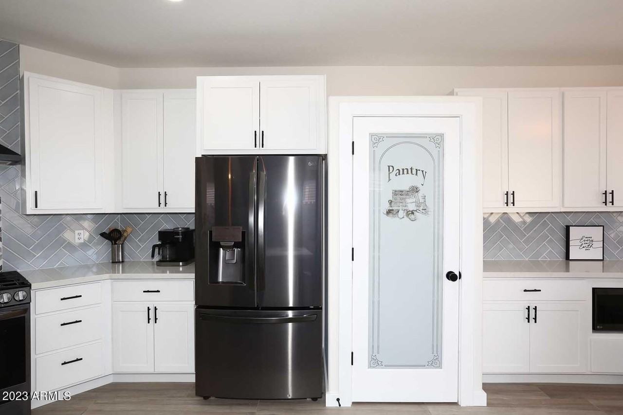 24624 North 72nd Place - Photo 6 of 42