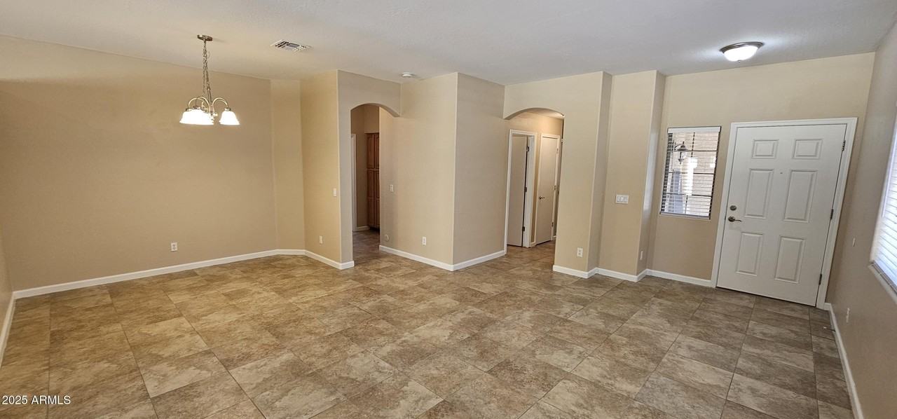 28057 North Quartz Drive - Photo 3 of 24