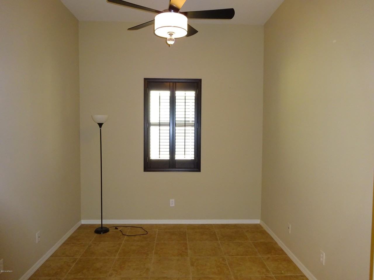 2158 W Scully Dr - Photo 5 of 13