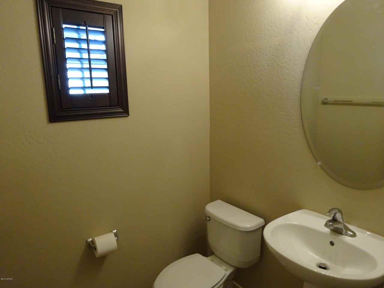 2158 W Scully Dr - Photo 6 of 13