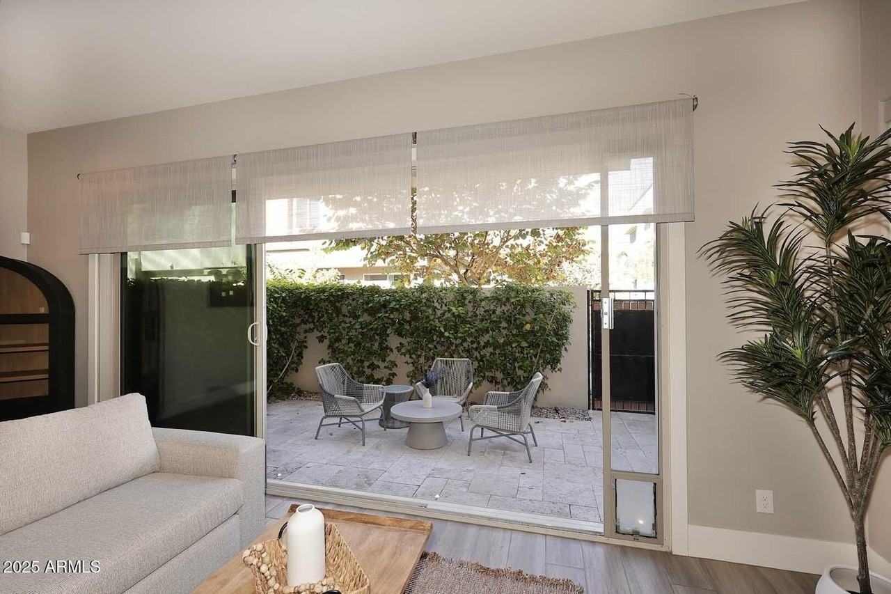 7464 E Paraiso Dr - Photo 5 of 29