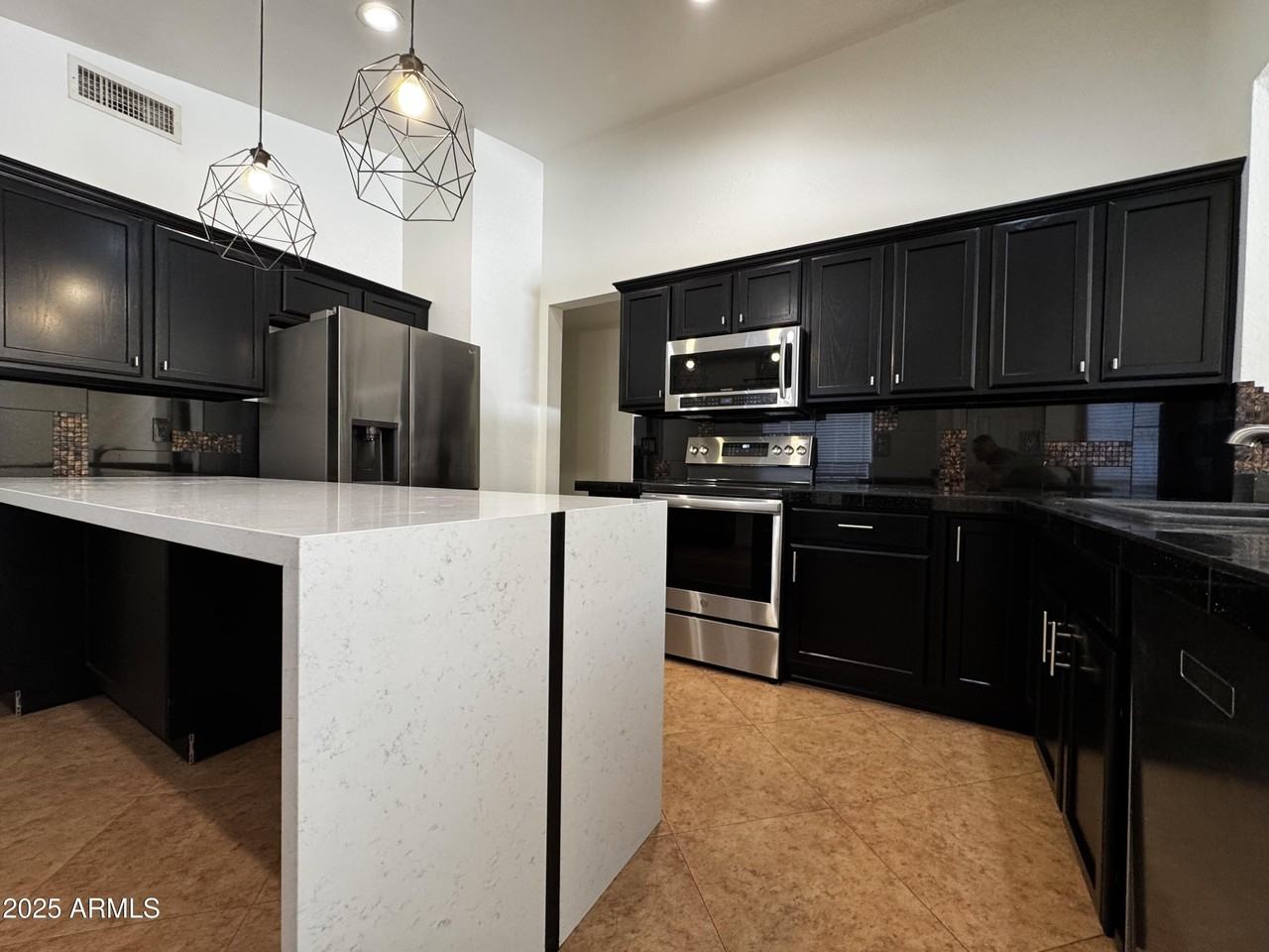 3455 East Marco Polo Road - Photo 4 of 20