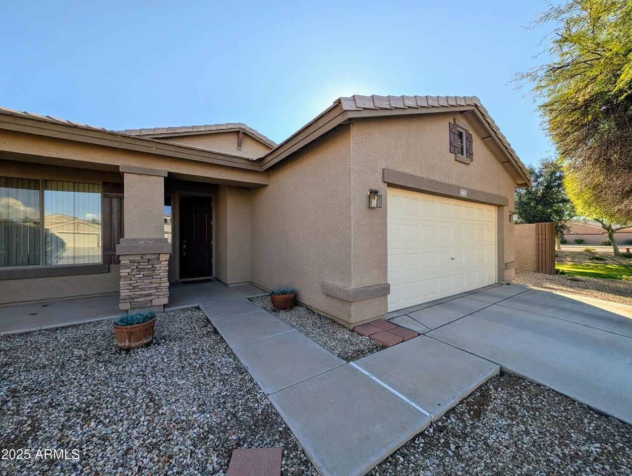 16071 W Gelding Dr - Photo 7 of 50