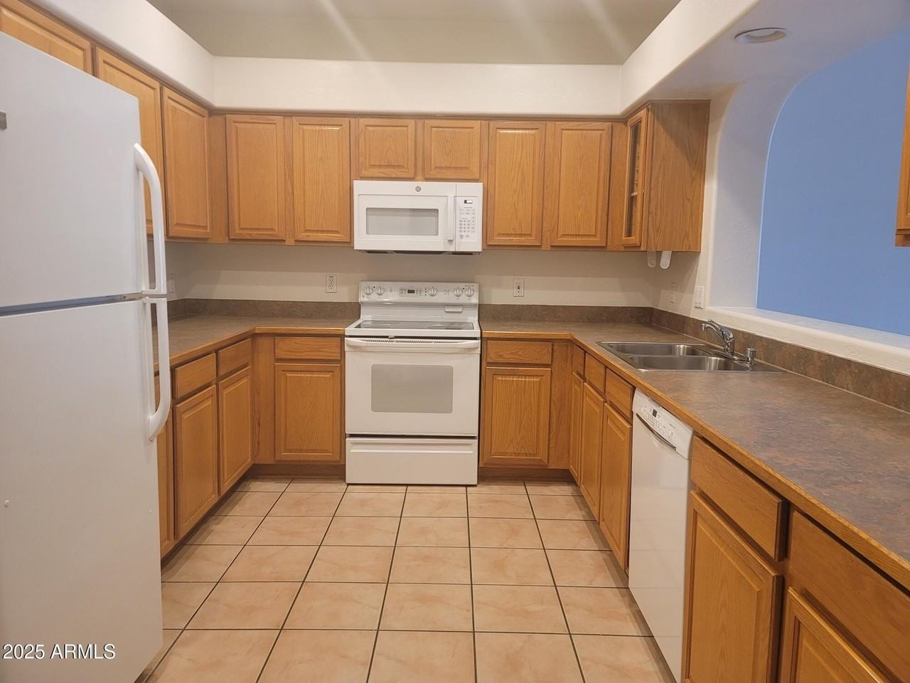 16307 East Arrow Drive #107 - Photo 4 of 12