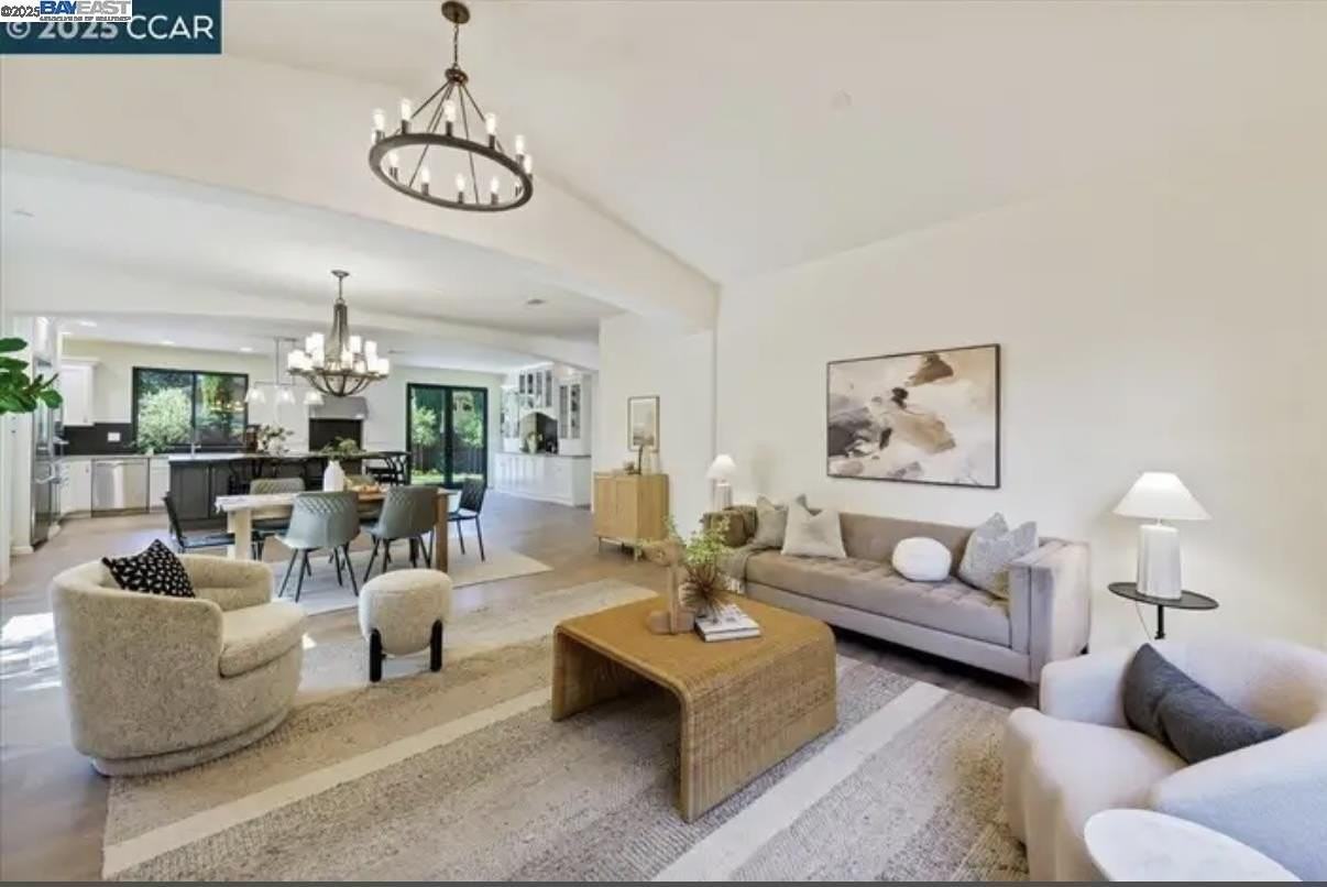 132 Quinterra Ln - Photo 6 of 26