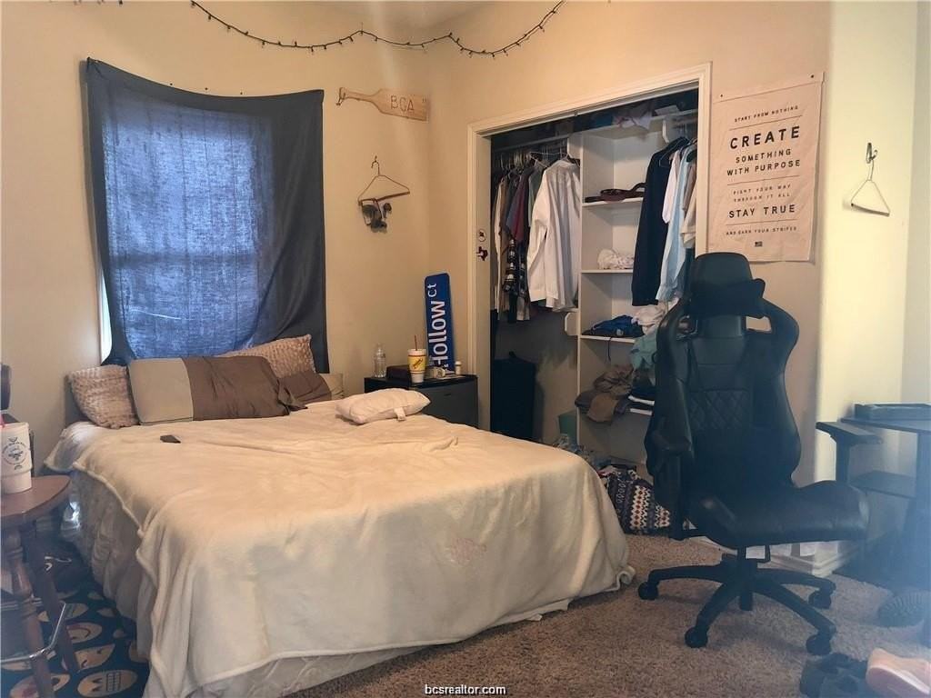 308 Holik St - Photo 5 of 12