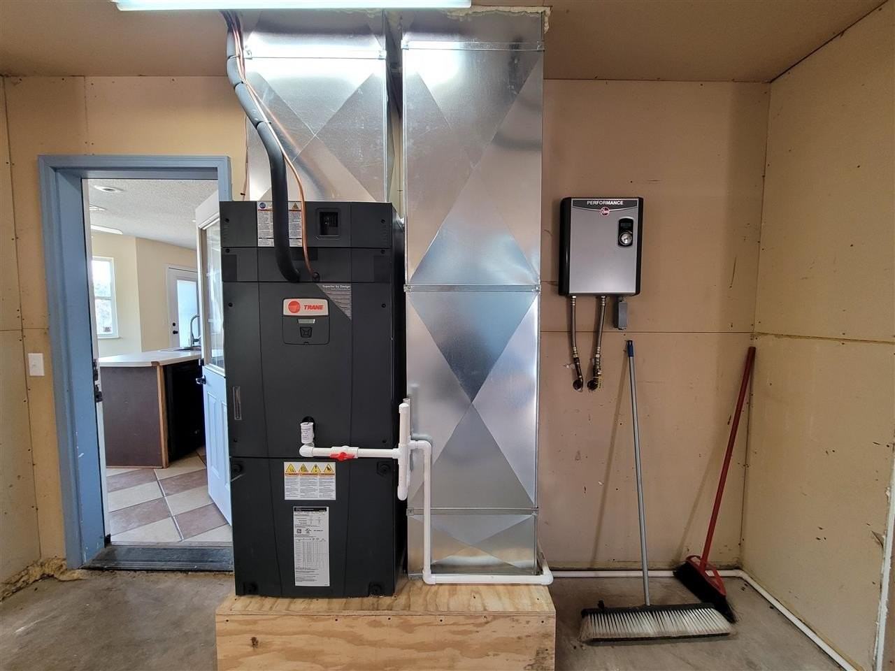 14 Madonna Drive - Photo 4 of 33