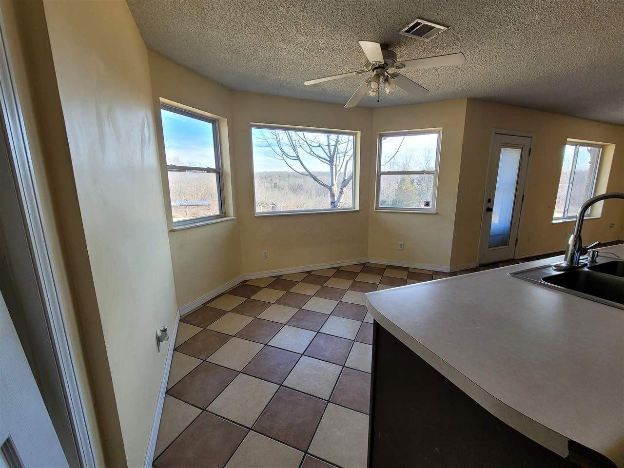 14 Madonna Drive - Photo 6 of 33