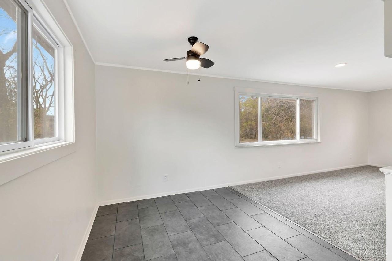 6985 Beechmont Ave - Photo 5 of 25