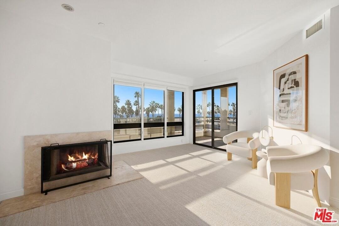 130 Ocean Park Boulevard #431 - Photo 2 of 17