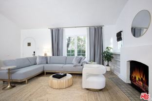 951 N Martel Ave - Photo 1 of 1