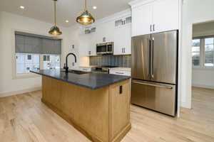 featured image of 2620 Main Street #10