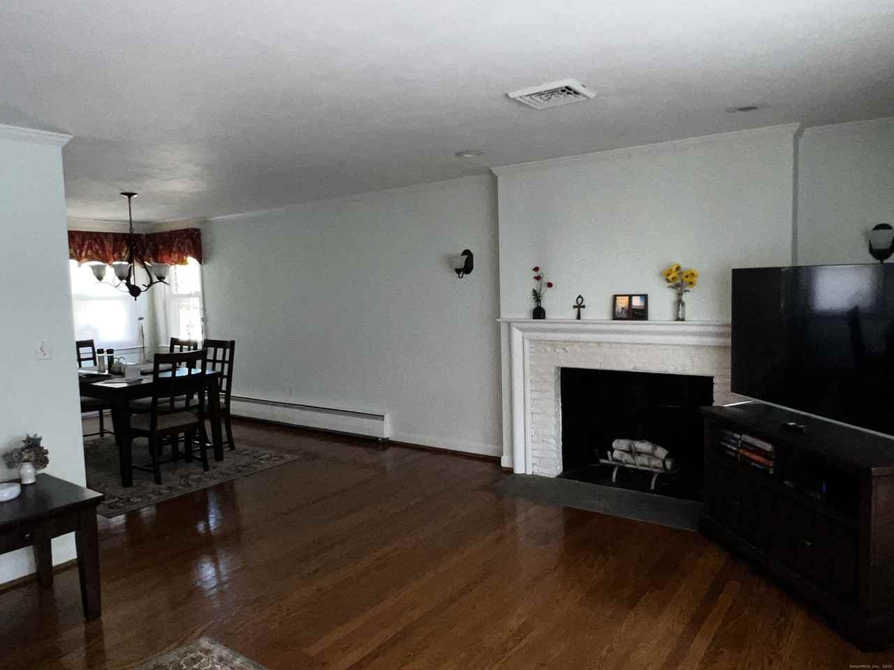 3 Old Field Rd - Photo 3 of 11