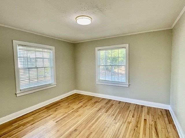 102 North Pontiac Avenue - Photo 3 of 7