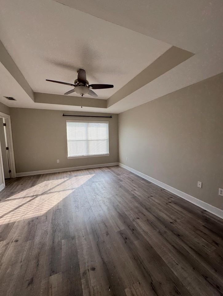 20 Bald Eagle Ct #4D - Photo 7 of 18