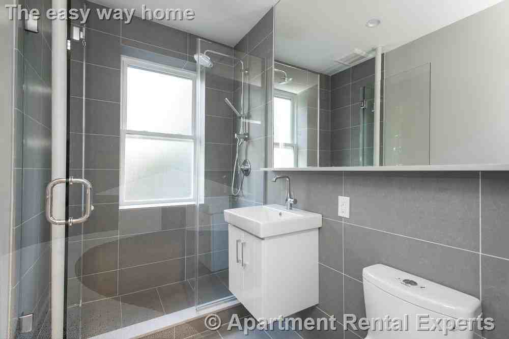 138 Highland Avenue #5 - Photo 4 of 4