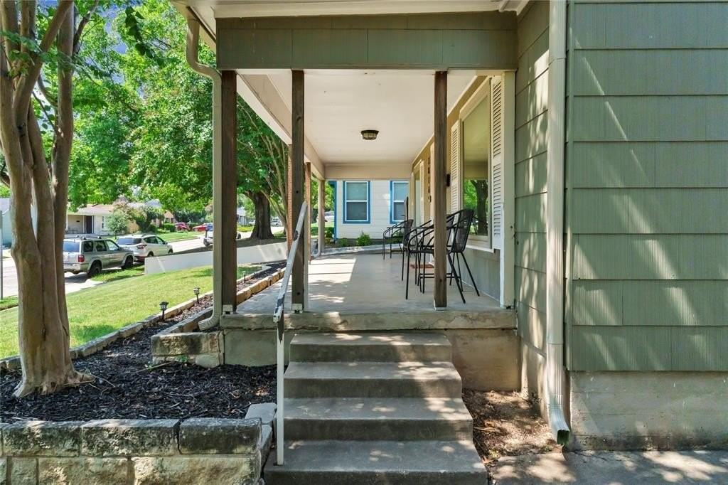 3816 Collinwood Ave - Photo 4 of 33