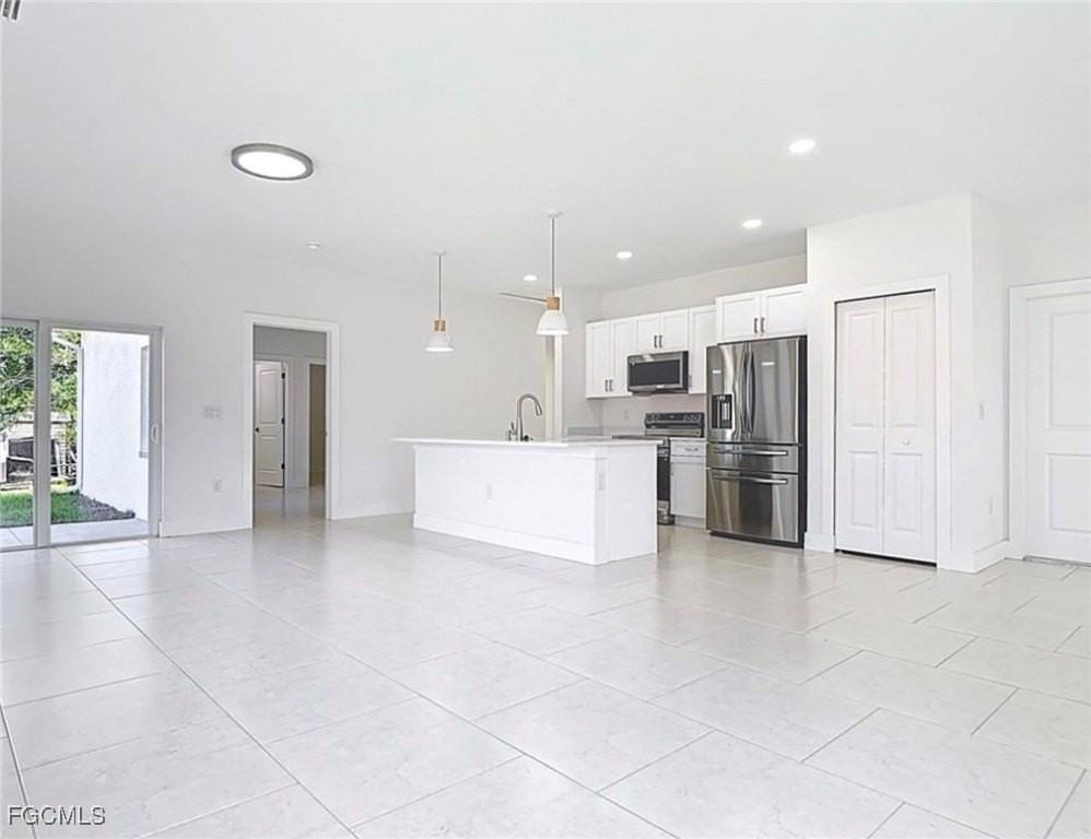 829 Wabash St - Photo 5 of 6