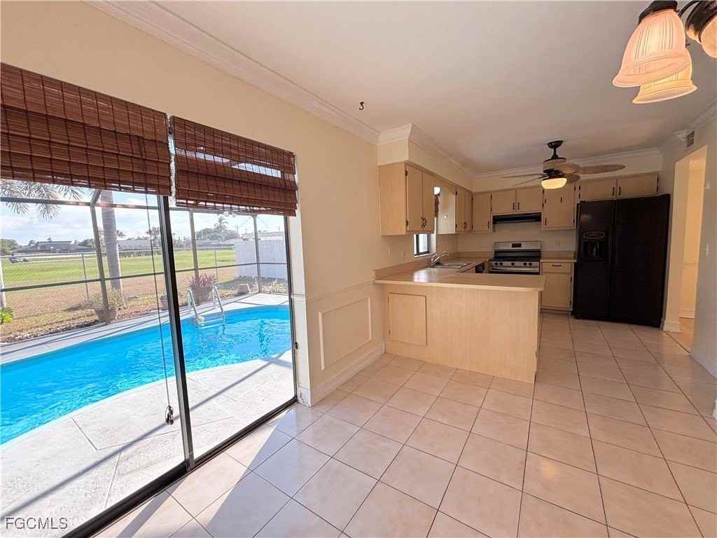 7280 Pebble Beach Rd - Photo 4 of 16