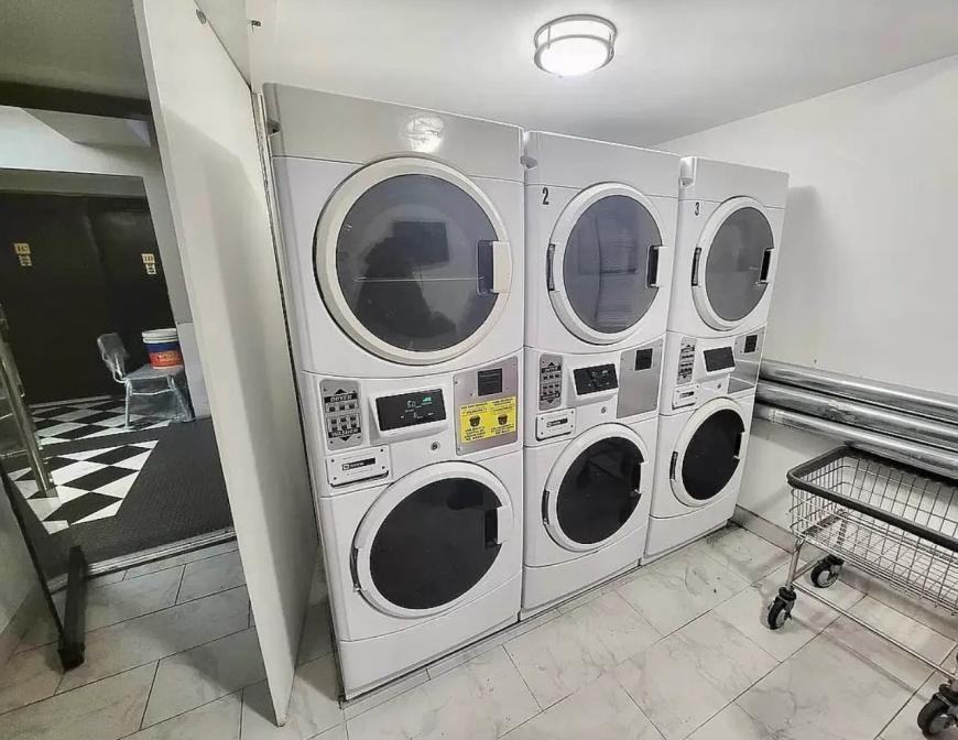 137 West 137th Street - Photo 4 of 6