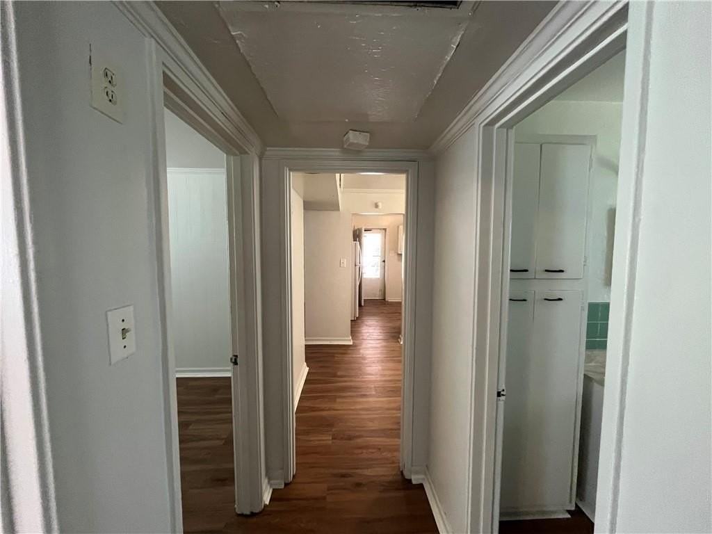 459 Seabreeze Rd E - Photo 7 of 13