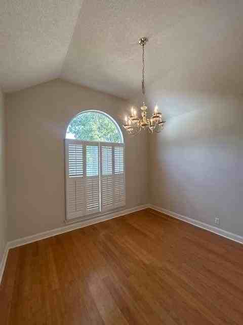 111 Hanging Moss Dr - Photo 5 of 20