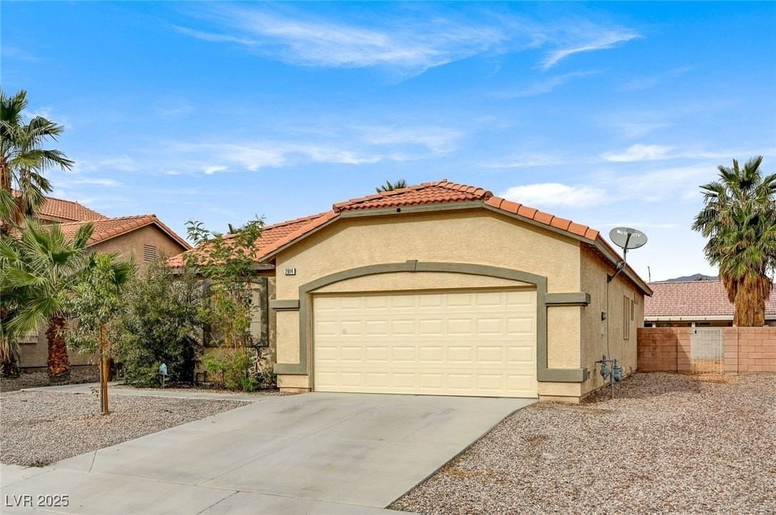 2914 Pumkin Harvest Avenue - Photo 2 of 43