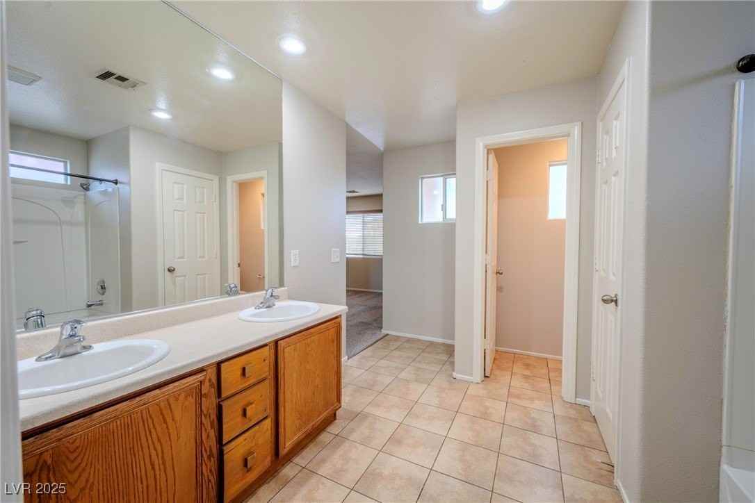 5283 Broadlake Lane - Photo 6 of 36