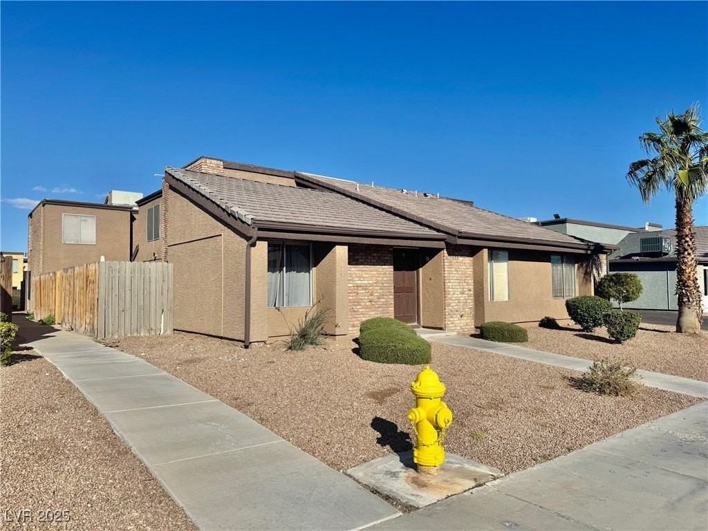 1424 Santa Anita Dr #D - Photo 2 of 26