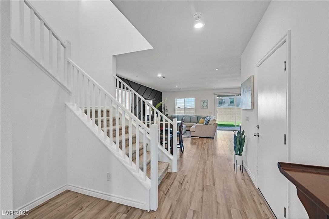 282 Mount Steele Ave - Photo 2 of 35