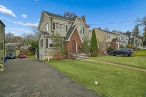 featured image of 80 Locust Avenue