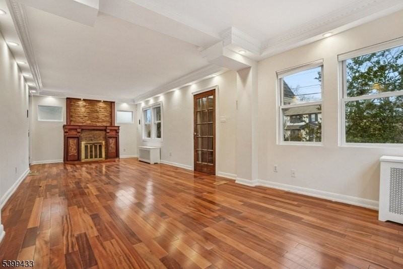 80 Locust Ave - Photo 4 of 47