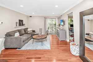 featured image of 52 Brookside Ln