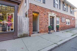 910 Main Street - Photo 1 of 1