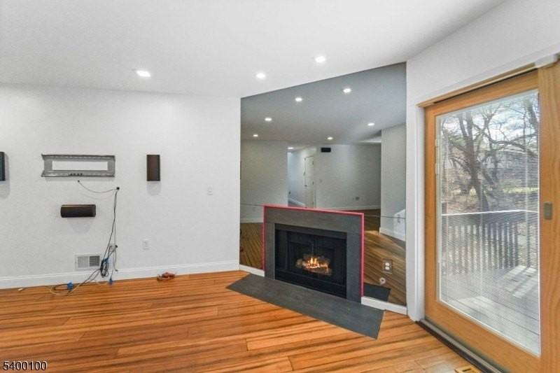 13 Jill Ct - Photo 3 of 50