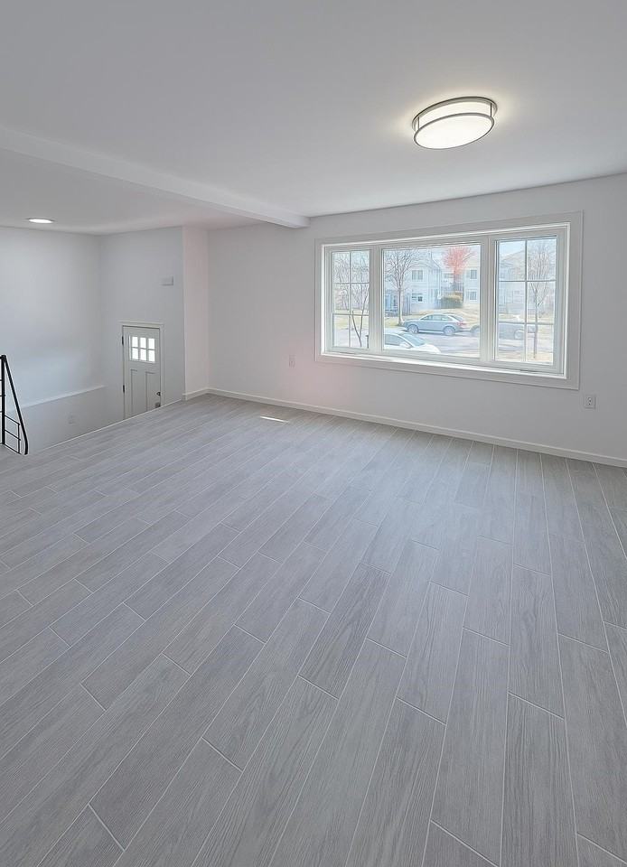 5 Chopin Ct #2 - Photo 2 of 17