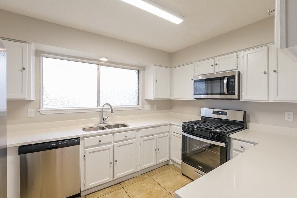 16319 N Mist Dr - Photo 7 of 16