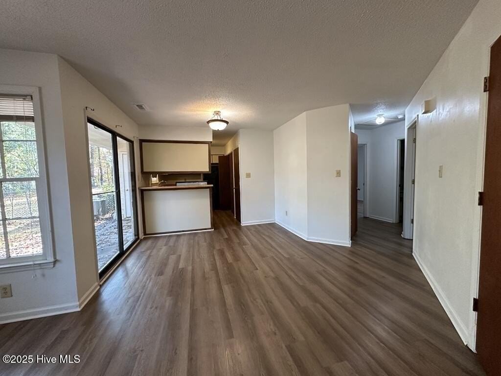 1948 Heather Loop - Photo 3 of 10