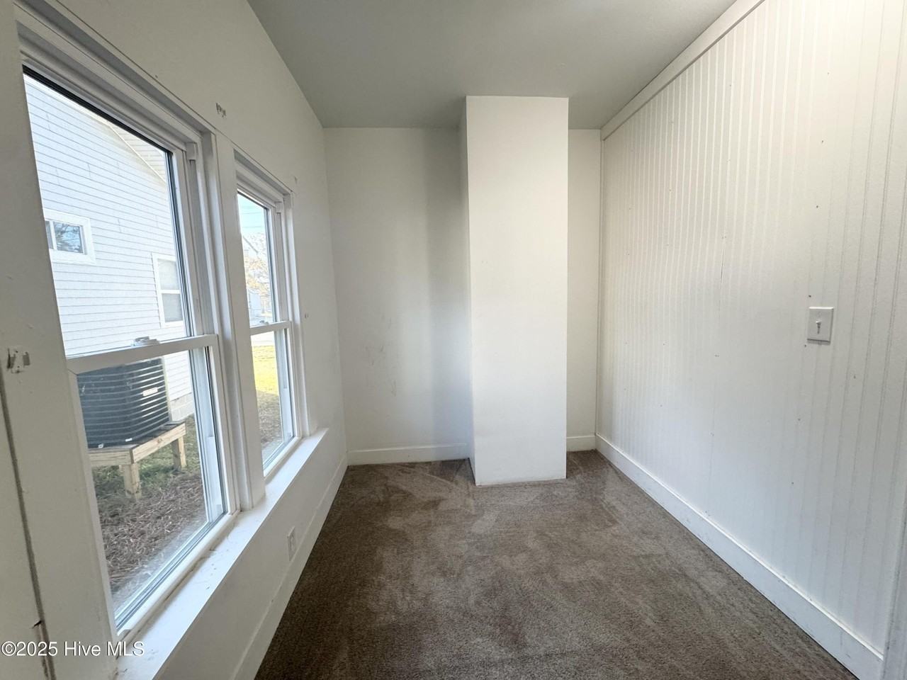 508 Bank St - Photo 4 of 7