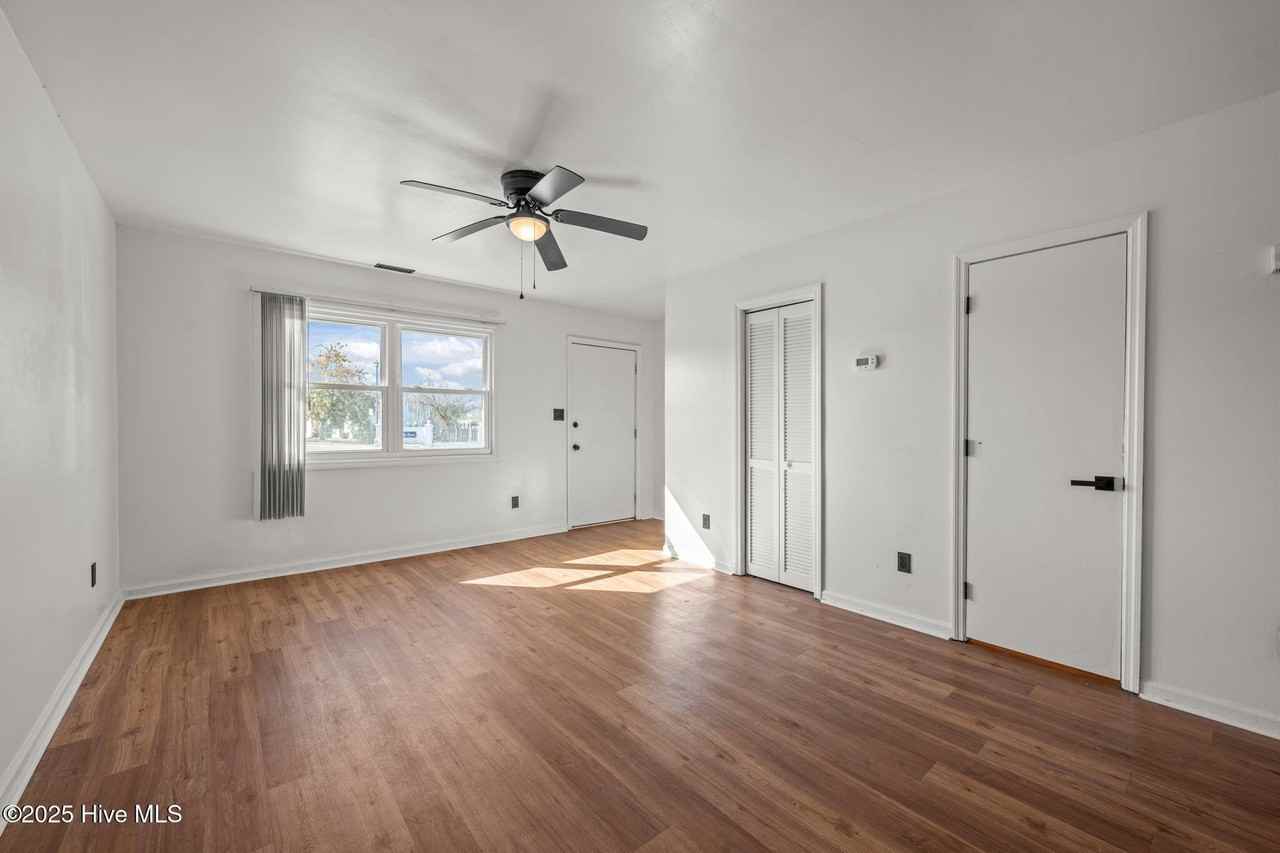 105 Kim Avenue #C - Photo 6 of 21