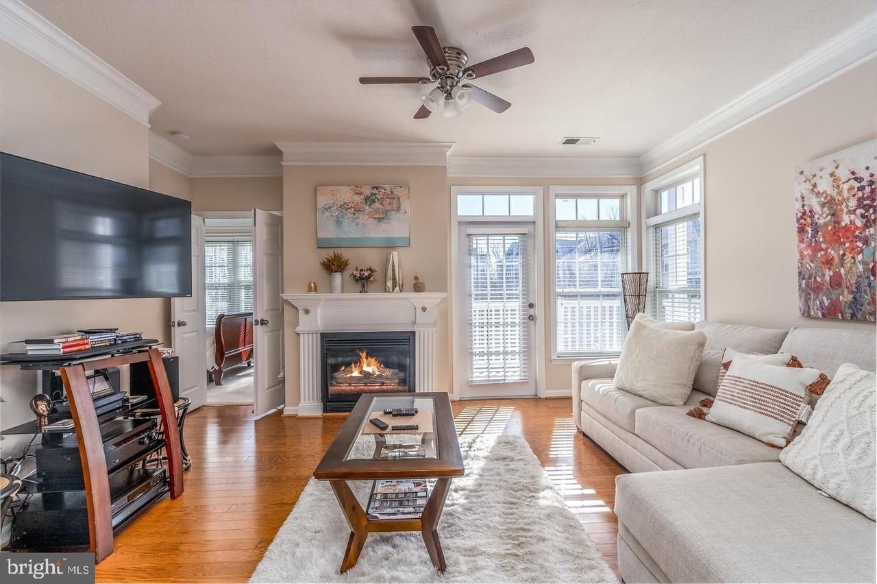 503 Sunset View Ter Se - Photo 2 of 36