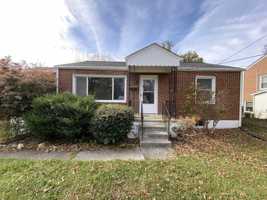 featured image of 1015 Montgomery Street