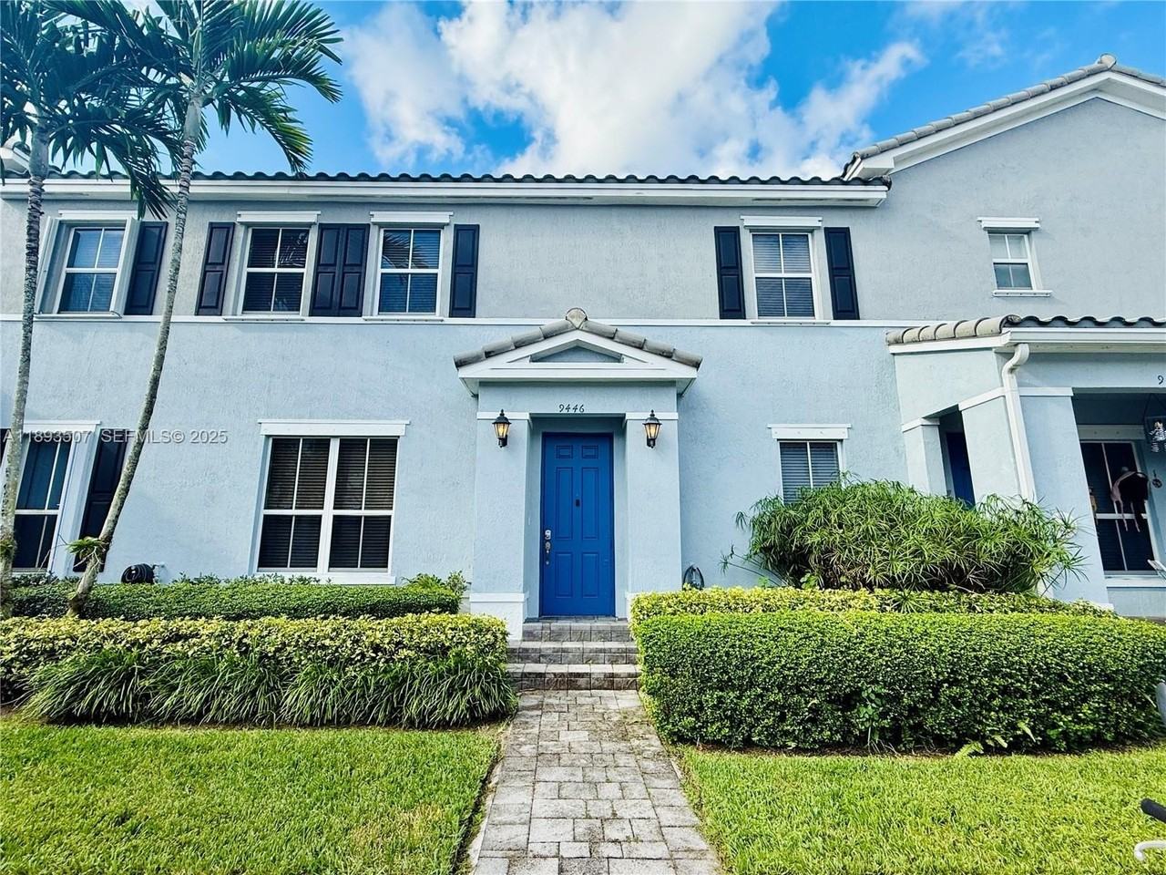 9446 Southwest 170th Passage #0 - Photo 2 of 50